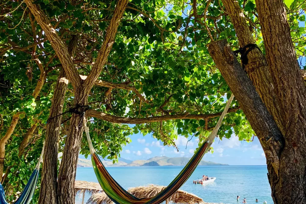 Saint-Christophe-et-Niévès fédération de saint-christophe-et-niévès citoyen d’un paradis tropical saint-christophe-et-niévès paradis fiscal Saint-Christophe-et-Niévès citoyenneté Saint Kitts & Nevis saint kitts et nevis nationalité passeport saint kitts nationalité de saint kitts Citoyenneté par Investissement